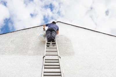 Peinture extérieure à Coulobres — façades et ravalement